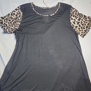 Heimish Plus Size Black Leopard Print Sleeve Tunic Top 2X & 3X